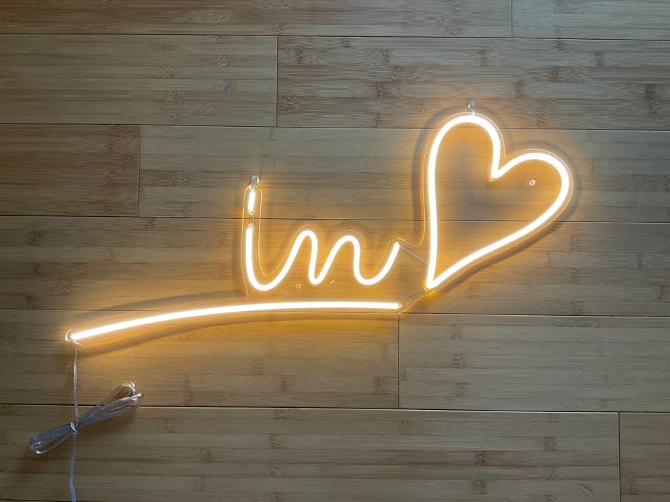 Led neon 72cm