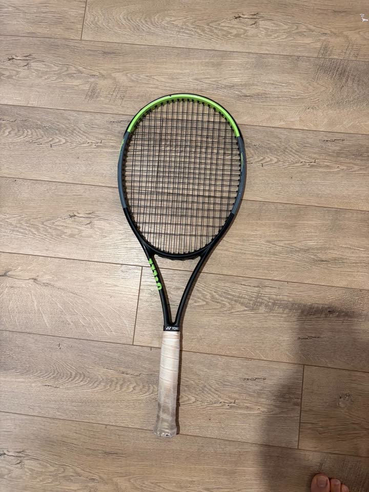 Profesionalni reket Wilson Blade 98 v7.0