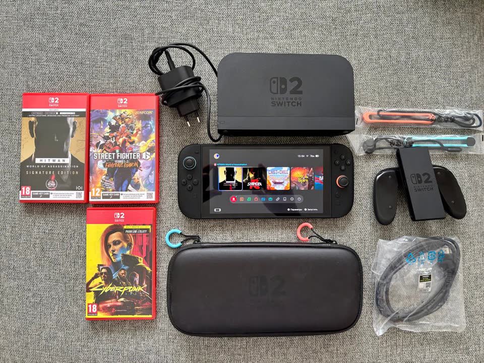 Nintendo Switch 2, Nintendo Switch OLED, клавиатуры SteelSeries Apex Pro TKL Wireless и Razer Huntsman V3 Pro TKL
