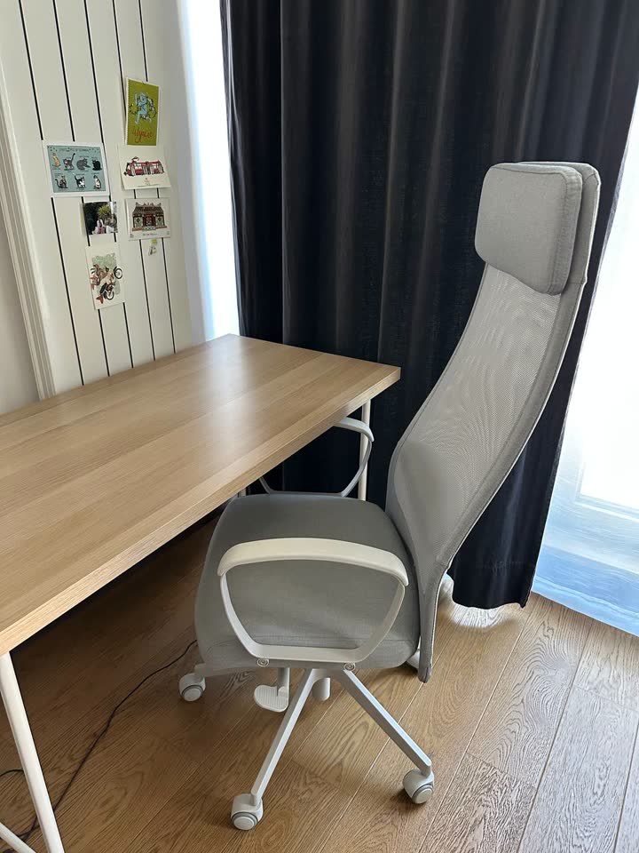 Radna stolica i sto IKEA