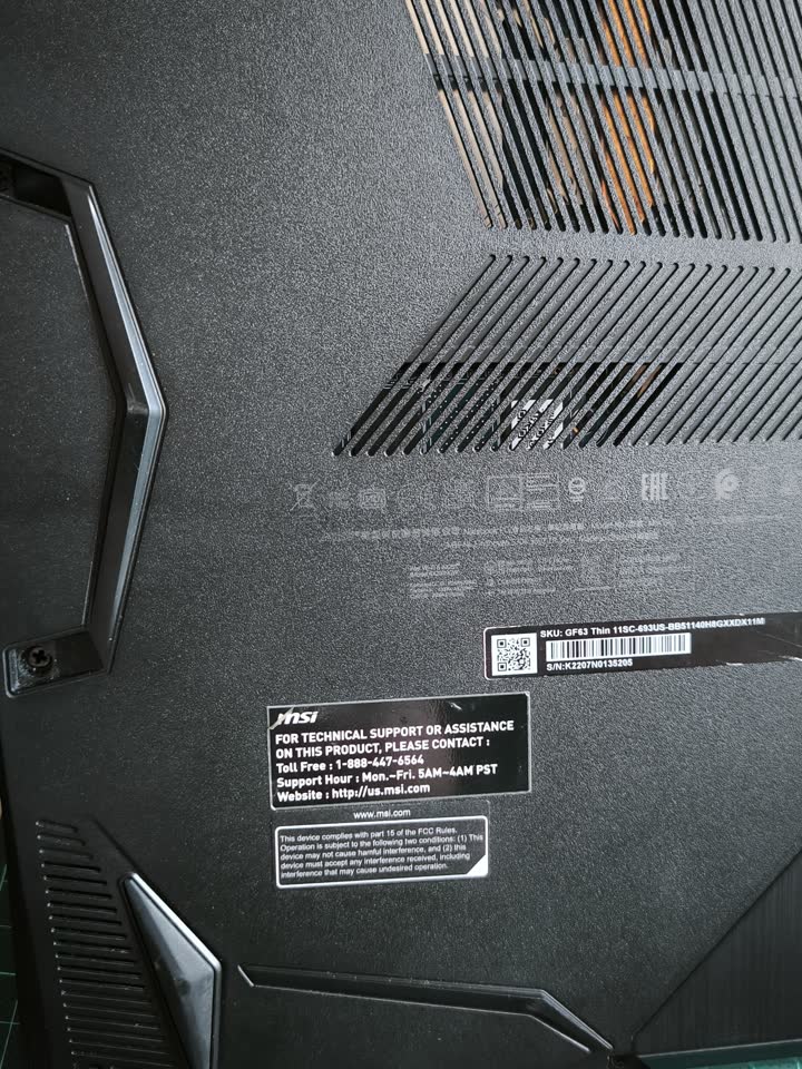 Prodajem laptop MSI