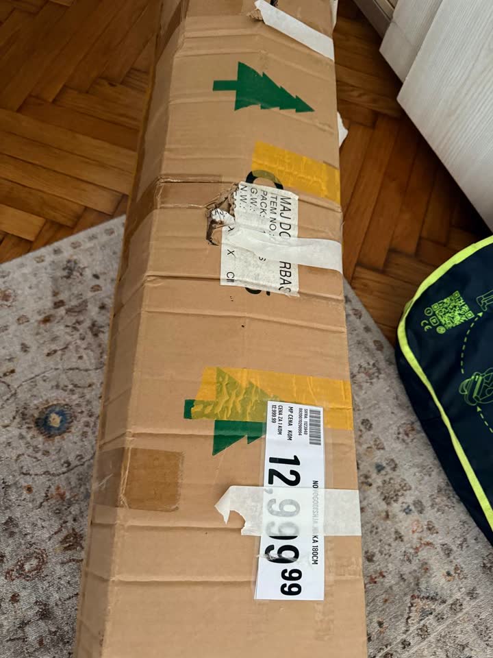 Prodajem jelku 180 cm