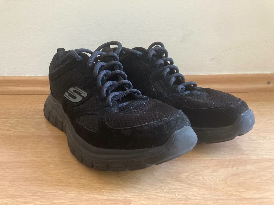 Кроссовки Sketchers мужские на р-р 42-43