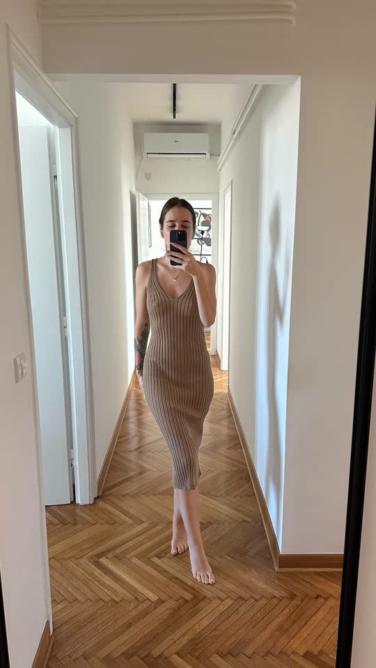Платье H&M S