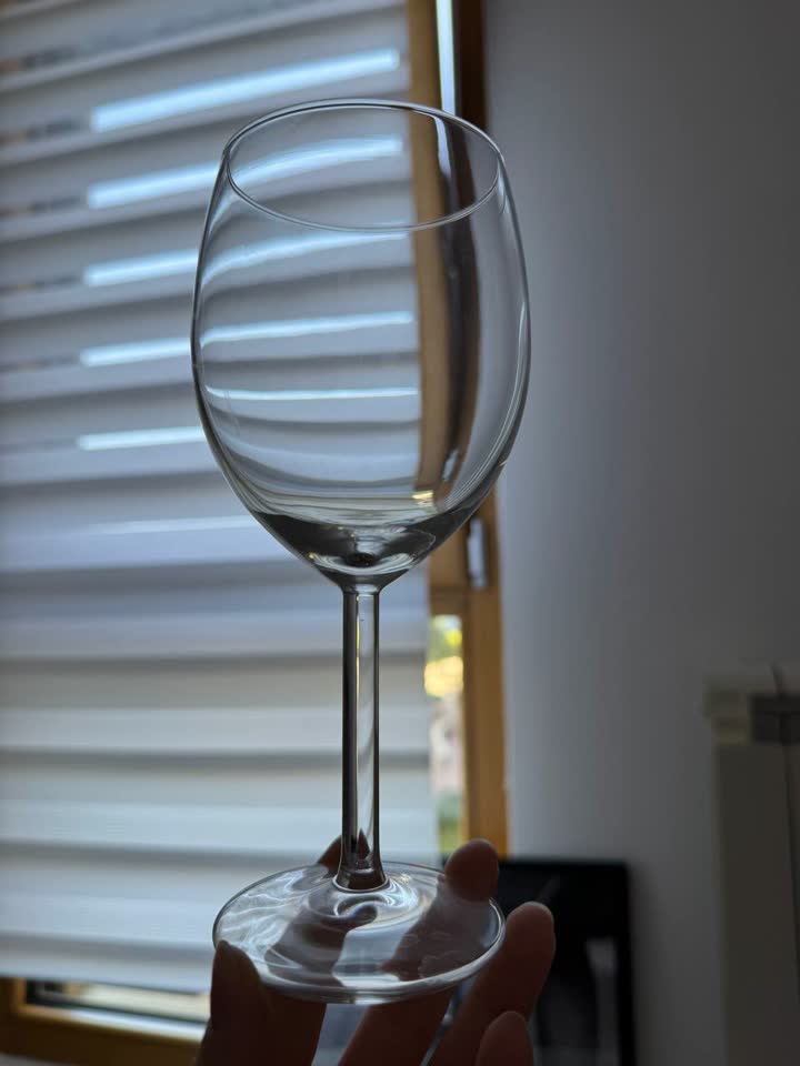 Ikeini vinski čaše