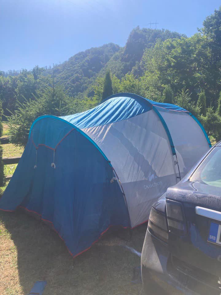 Šator Quechua Arpenaz Family 4.1 — 4 mesta