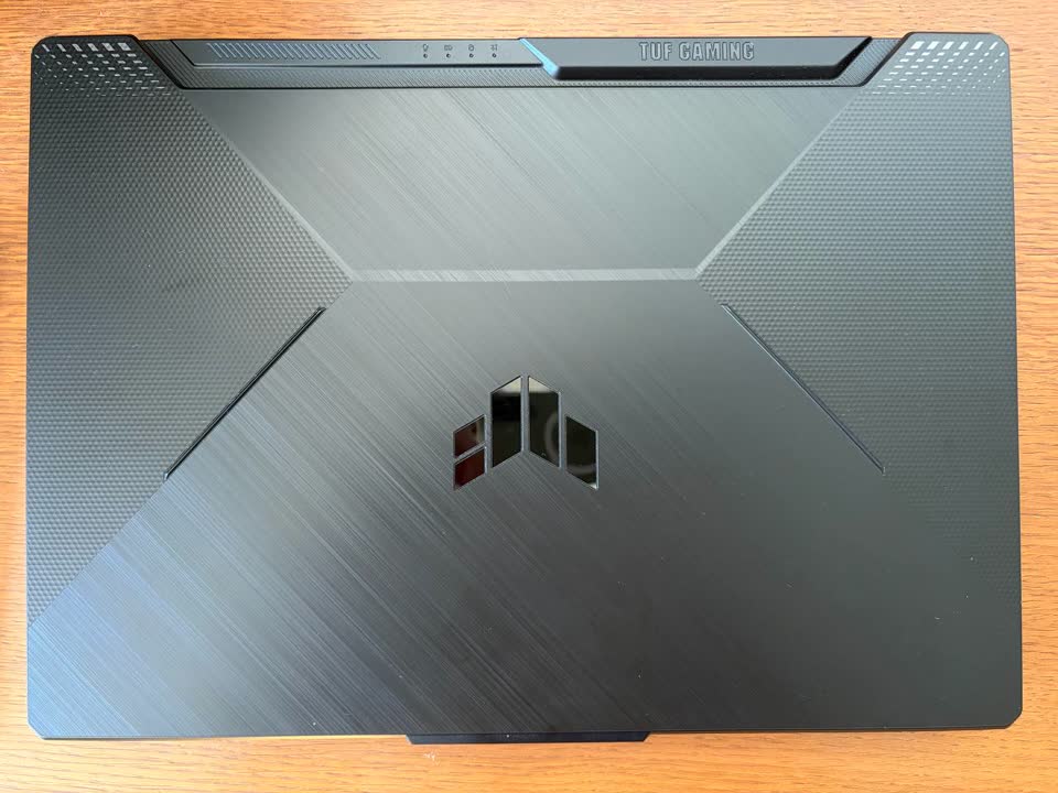 ASUS TUF Gaming A15 FX506QM