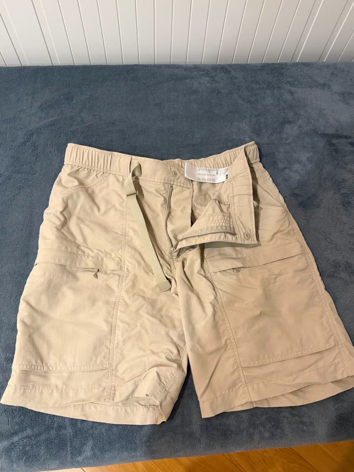 Uniqlo šortse veličina M