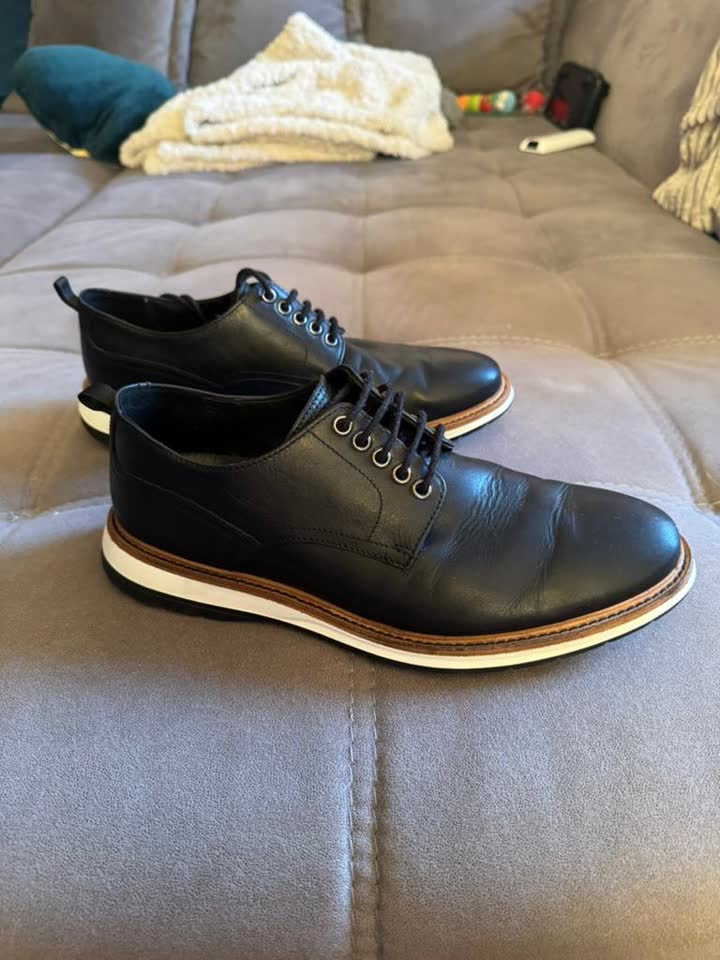 Мужские кожаные полуботинки Clarks Chantry Walk и кроссовки Skechers Corliss Dorset Relaxed Fit