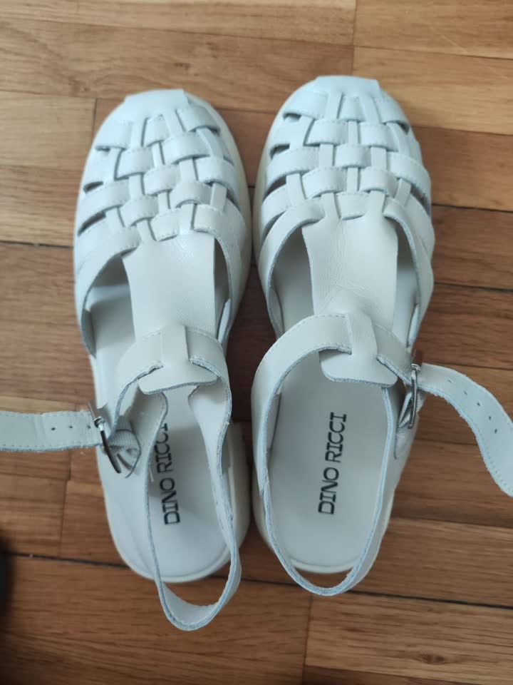 Nove kožne sandale, sandale od nubuka, papuče Labrador