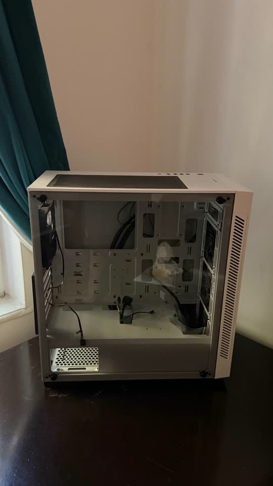 Продаю корпус DeepCool MATREXX 55 V3 ADD-RGB WH 3F