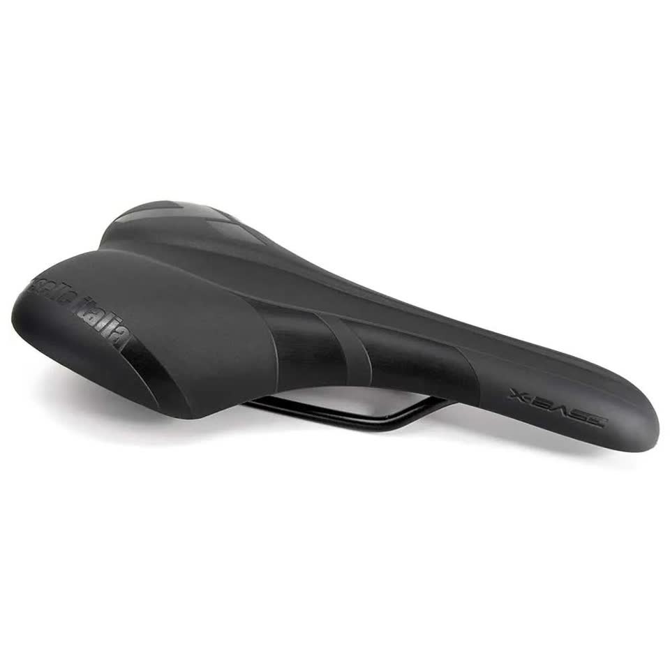 Prodajem sedište Selle Italia X-Base