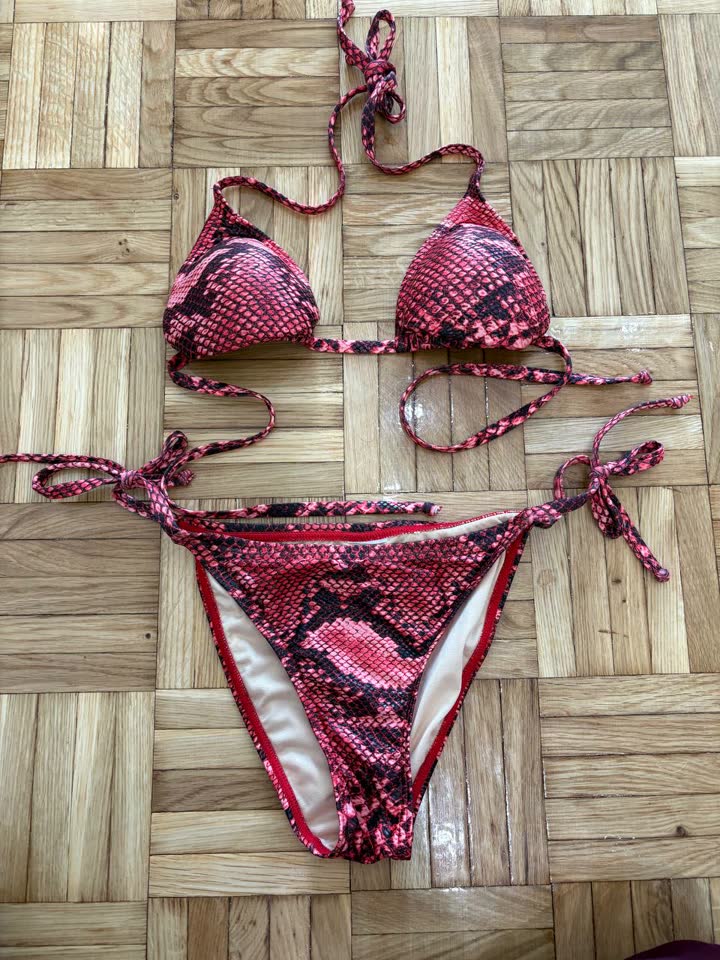 Bikini sa printom zmijske kože