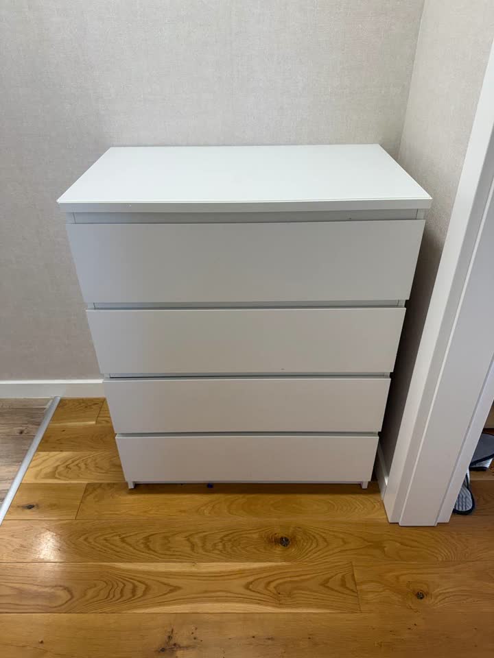 Комод IKEA Malm 80х48 с 4 ящиками