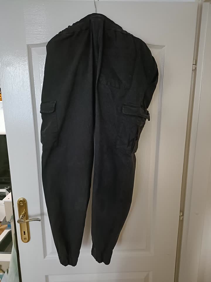 Muške cargo jogger pantalone Bershka
