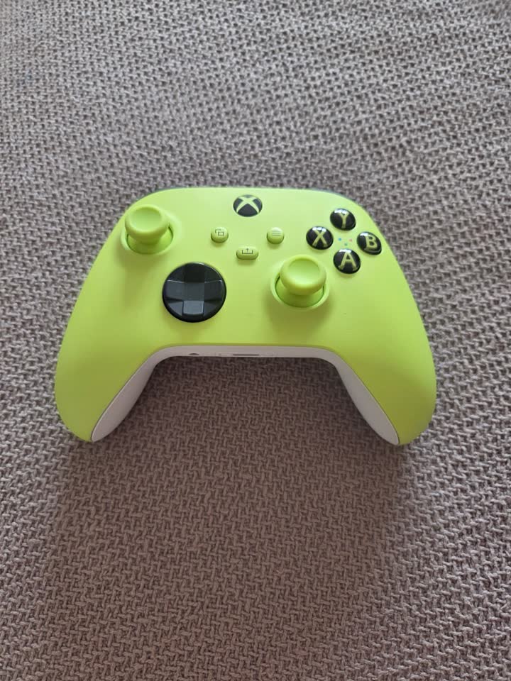 Беспроводной джойстик XBOX Electric Volt
