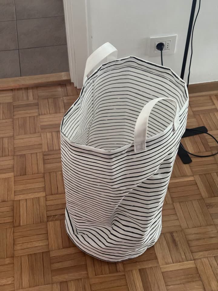 Čvrsta korpa od tkanine