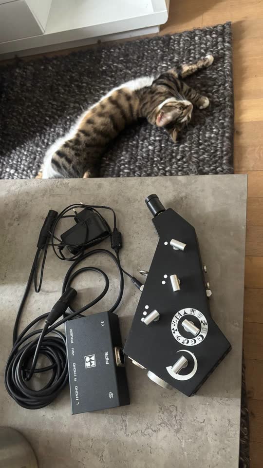 Soma pipe / Moog subharmonicon
