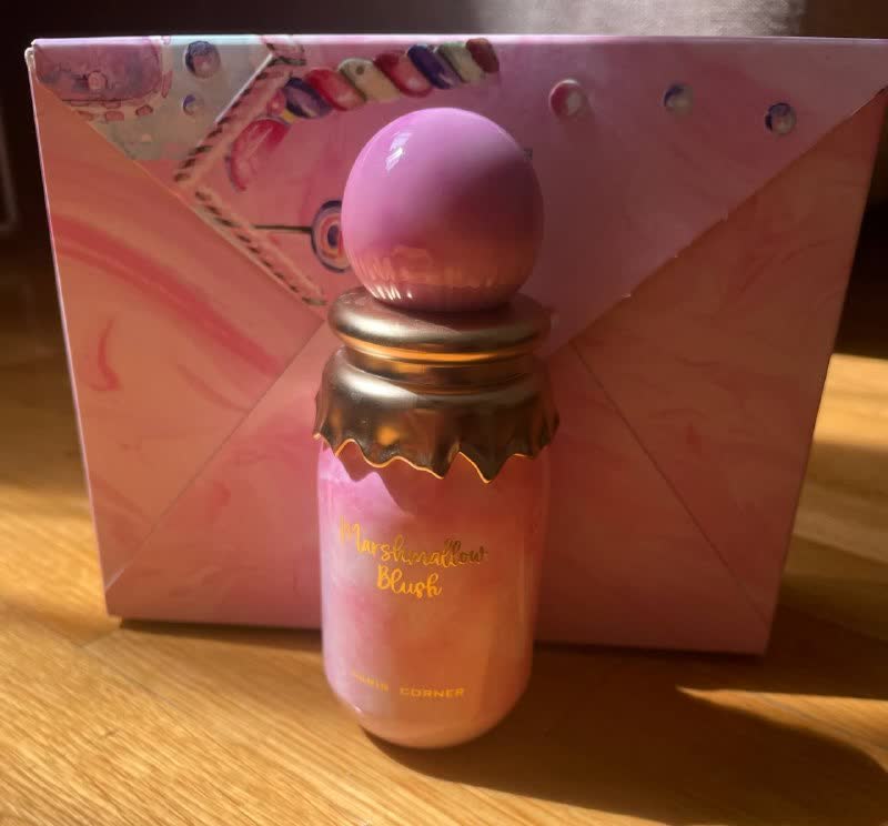 Ženski parfem Paris Corner Marshmallow Blush, 100 ml.