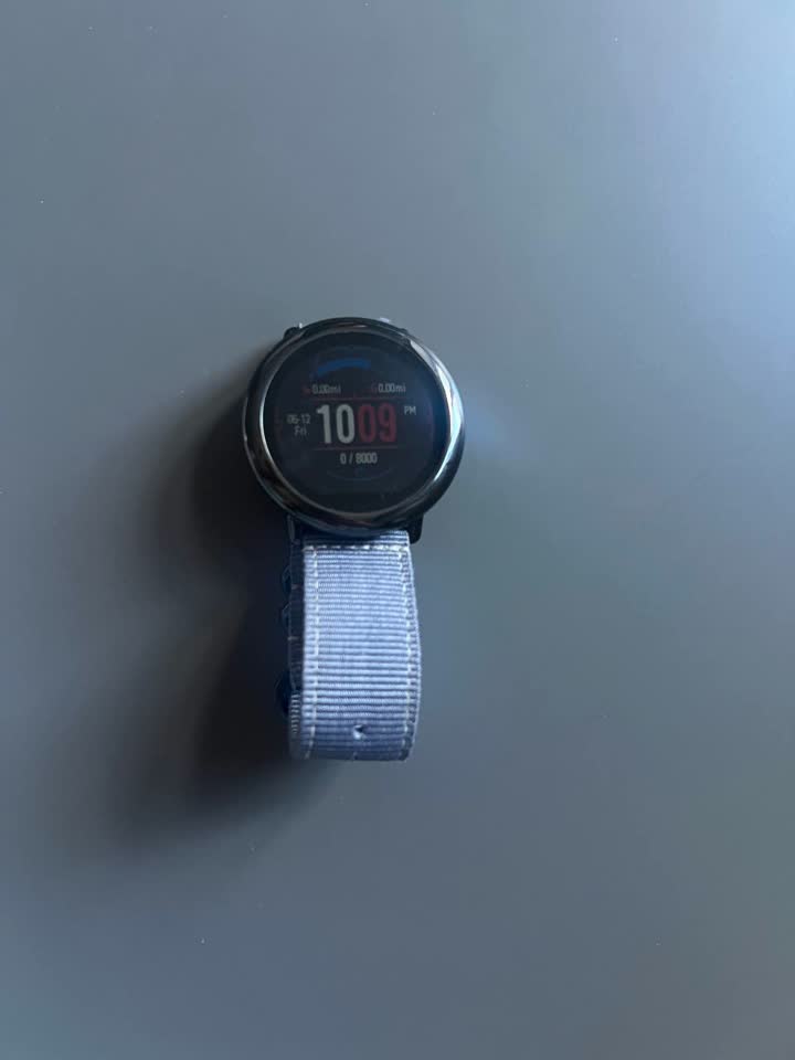 Amazfit Pace — смарт-часы