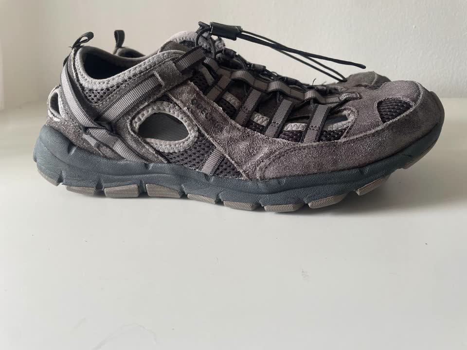 1. Cipele za hiking Quechua NH500