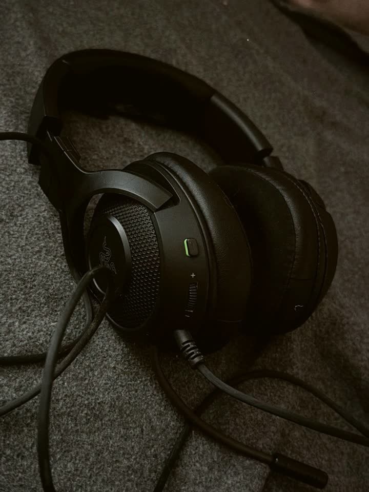 Prodajem slušalice Razer Kraken