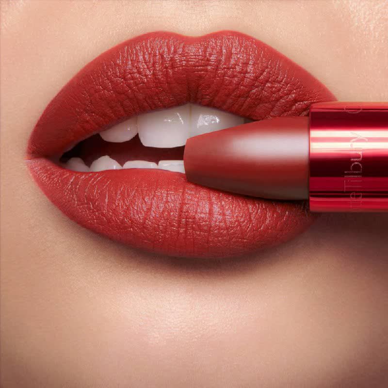 Charlotte Tilbury Matte