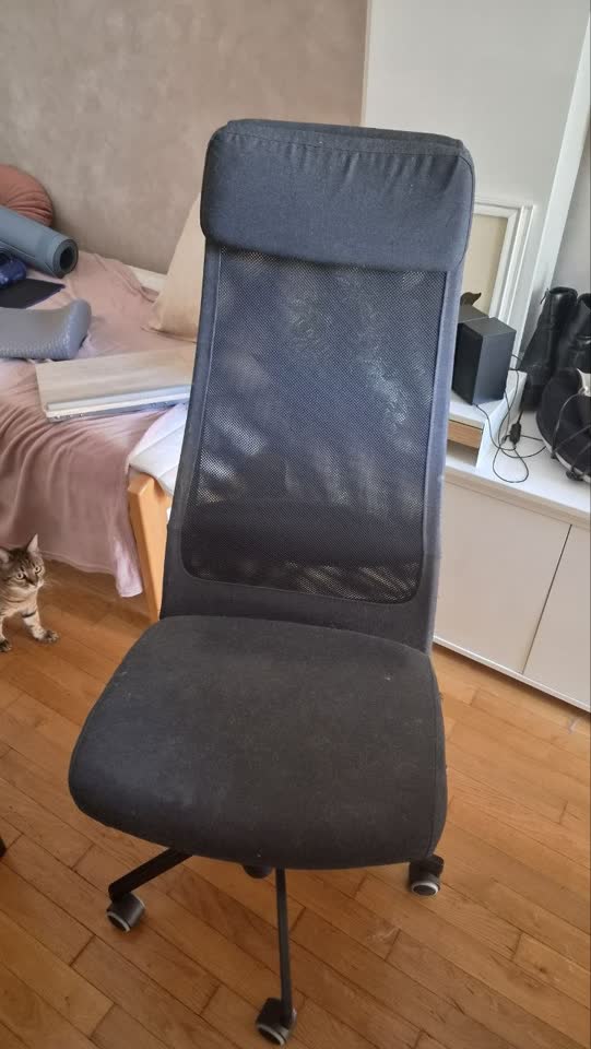 Офисное кресло MARKUS