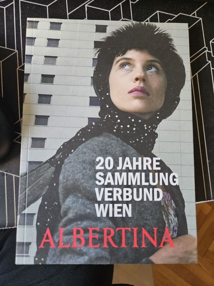 Продам книги. Белград. Цена по договору. Пишите в л/с