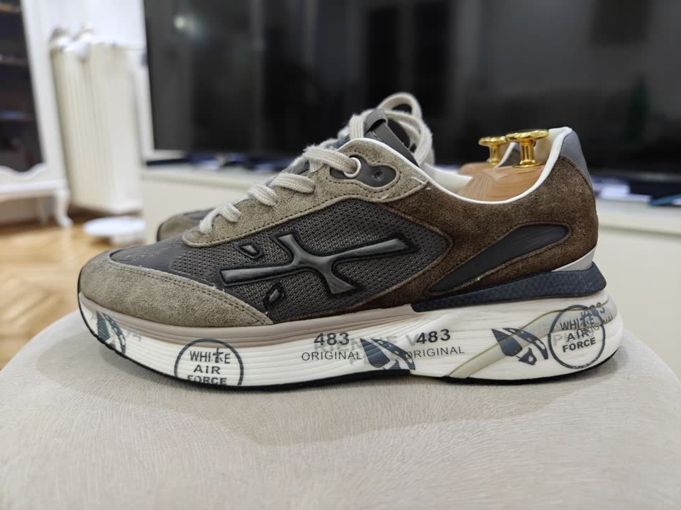 Продаю кроссовки Premiata Moerun 41 размера. Покупались в 2025 году в Fashion&Friends в ТЦ U