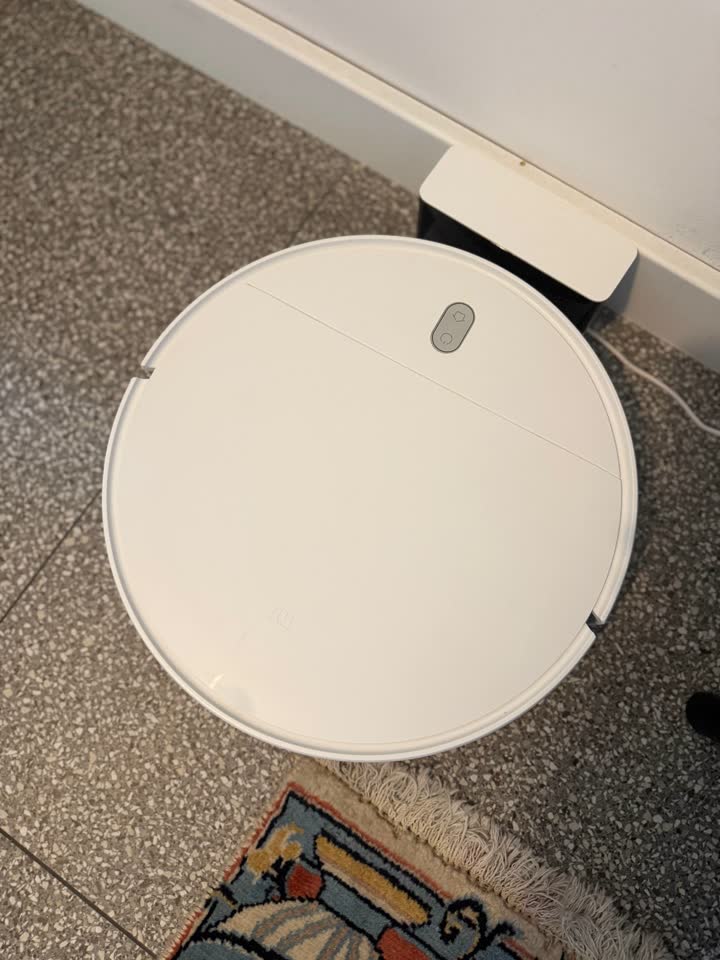 MI Robot-usisivač sa funkcijom mokrog čišćenja Mi (osnovna oprema)