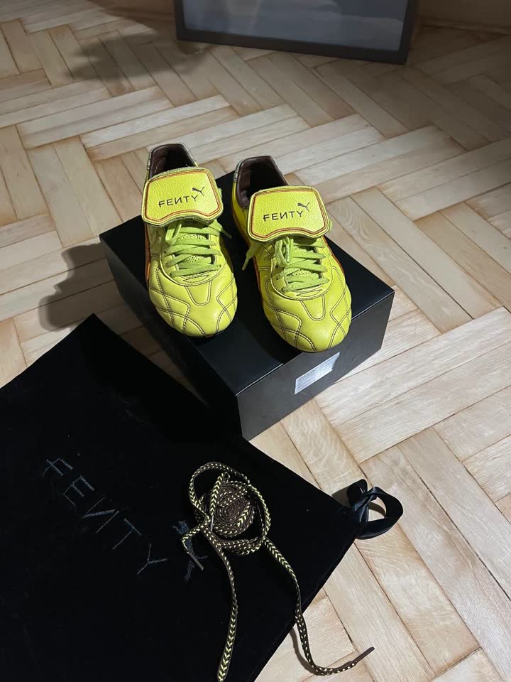 Продам кроссовки Puma