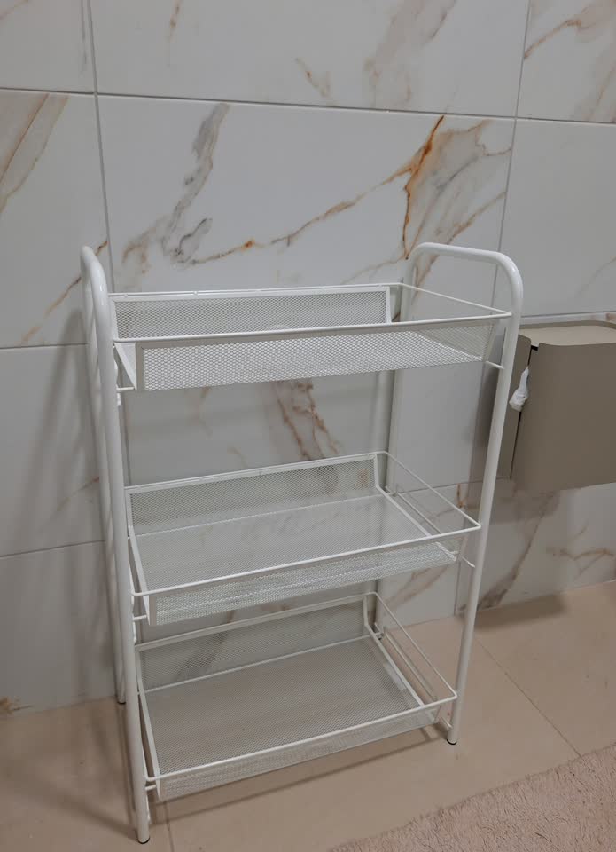 POLICA ZA KUPATILO IKEA
