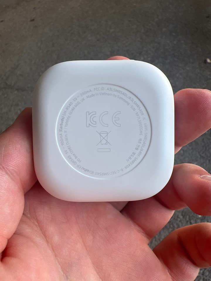 Наушники Galaxy Buds 4