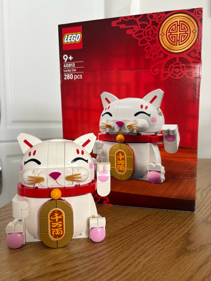 LEGO Lucky cat, 280 delova
