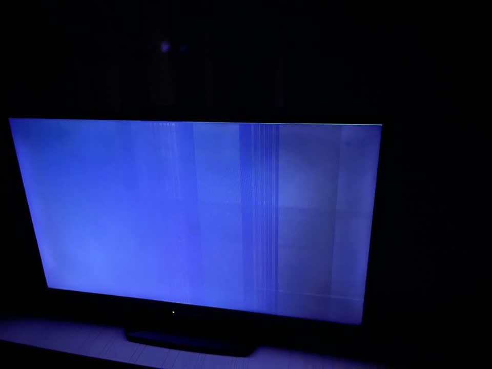 Televizor za delove ili za popravku