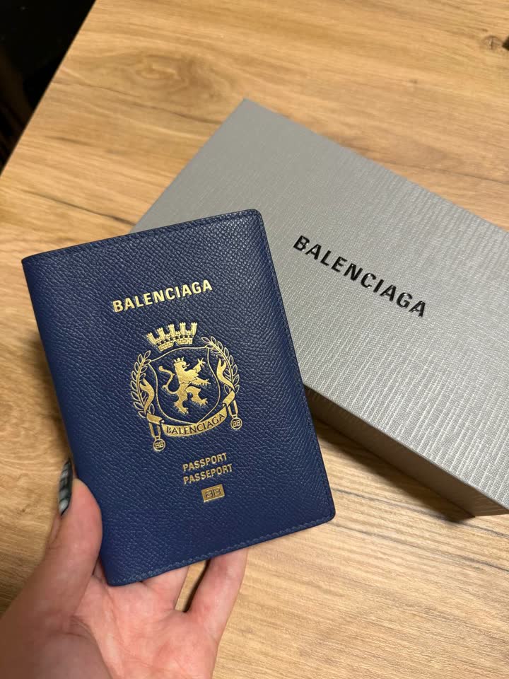 MUŠKI DRŽAČ ZA PASOŠ, BOJA PASSPORT BLUE