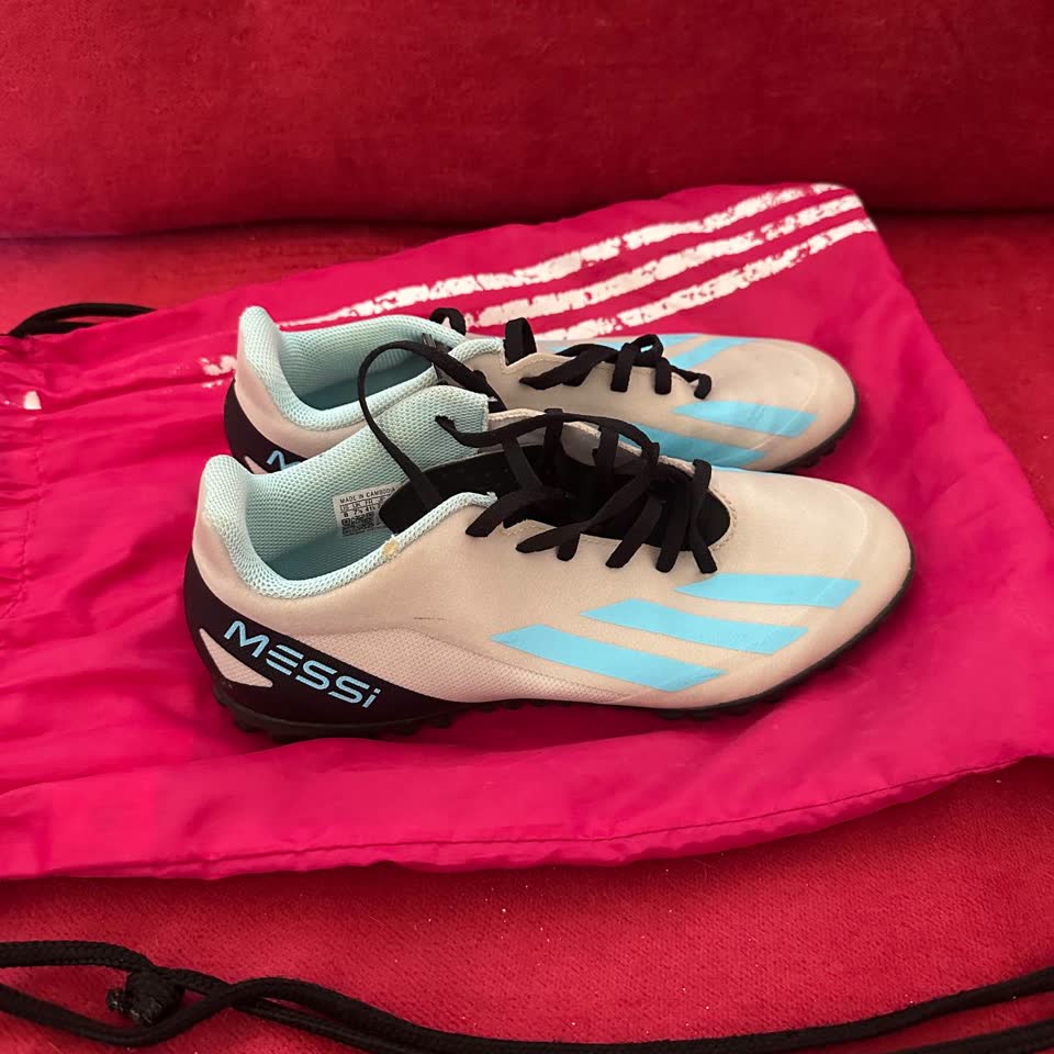 Adidas X Crazyfast Messi.4 TF + torba za skladištenje / košarkaška lopta Spalding TF-150