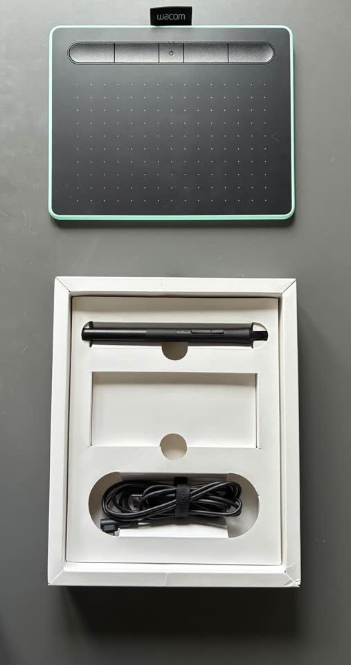Продам графический планшет Wacom Intuos S Bluetooth CTL-4100WL