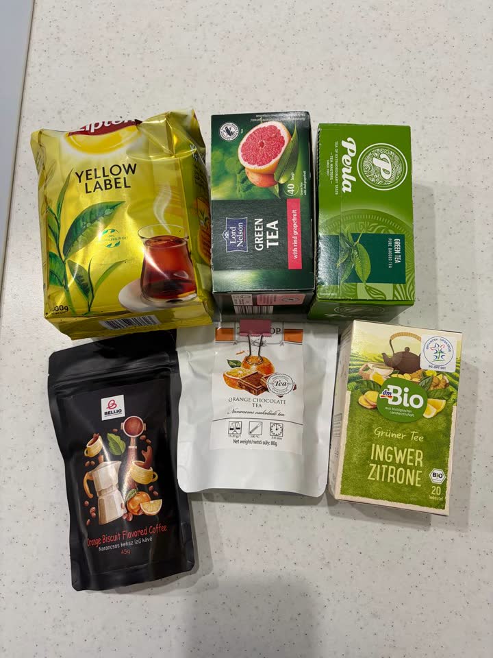 Lot čaja i kafe u paketu