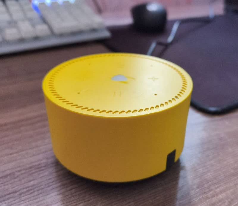 Yandex stanica Lite zvučnik sa Alisom