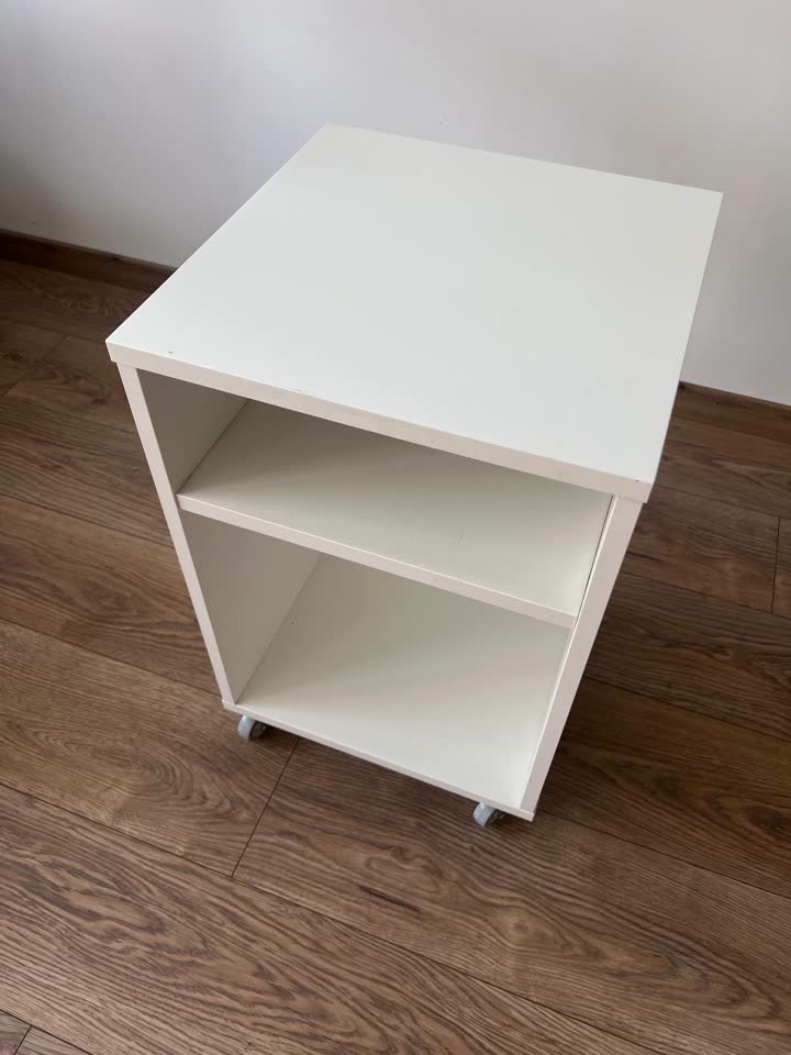 Прикроватная тумба IKEA VIHALS