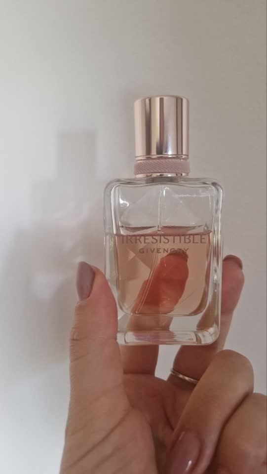 Парфюмерная вода Givenchy Irresistible