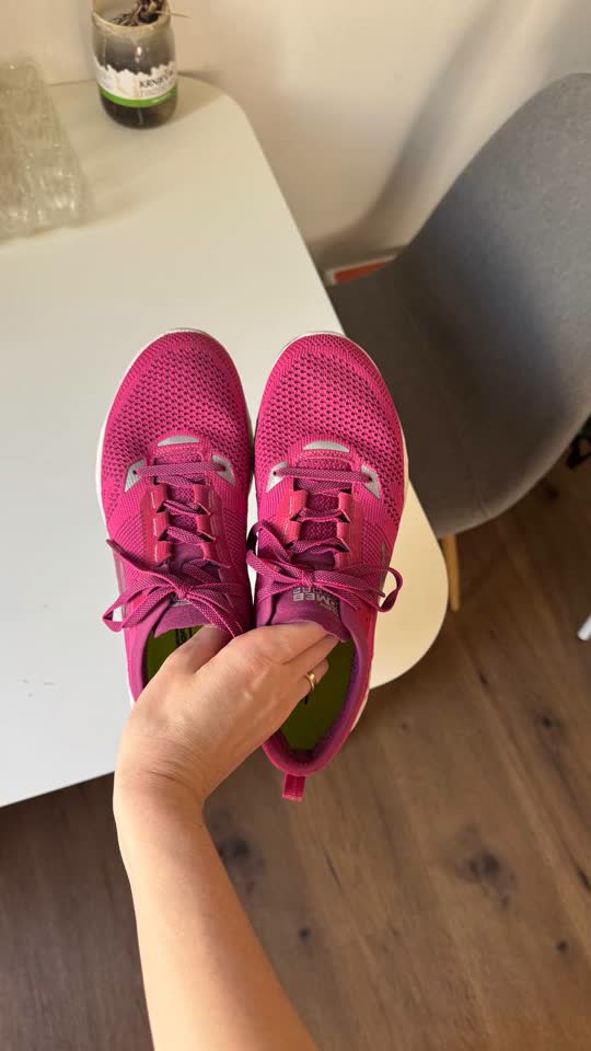 Беговые кроссовки Skechers GOmeb Speed 2