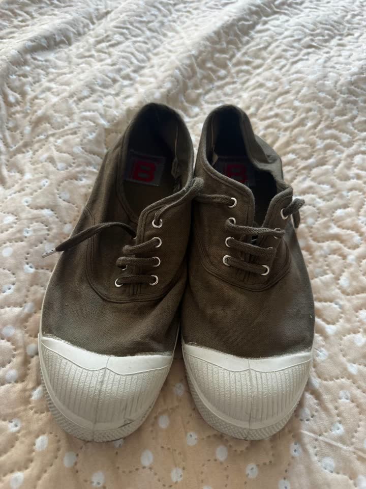 Продам кеды BENSIMON