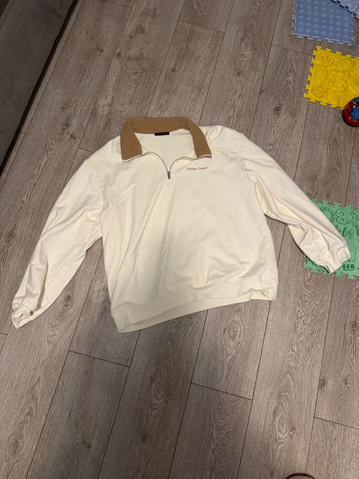Свитшот чуть оверсайз XXL (скорее XL) Zarina Man