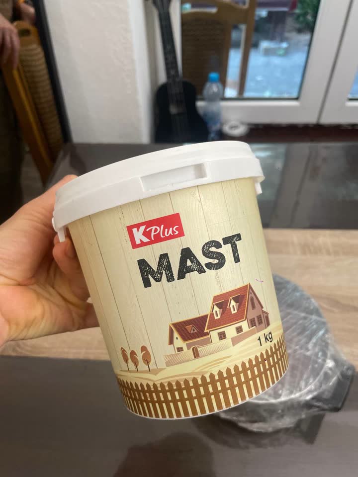 Poklanjam teglu svinjske masti