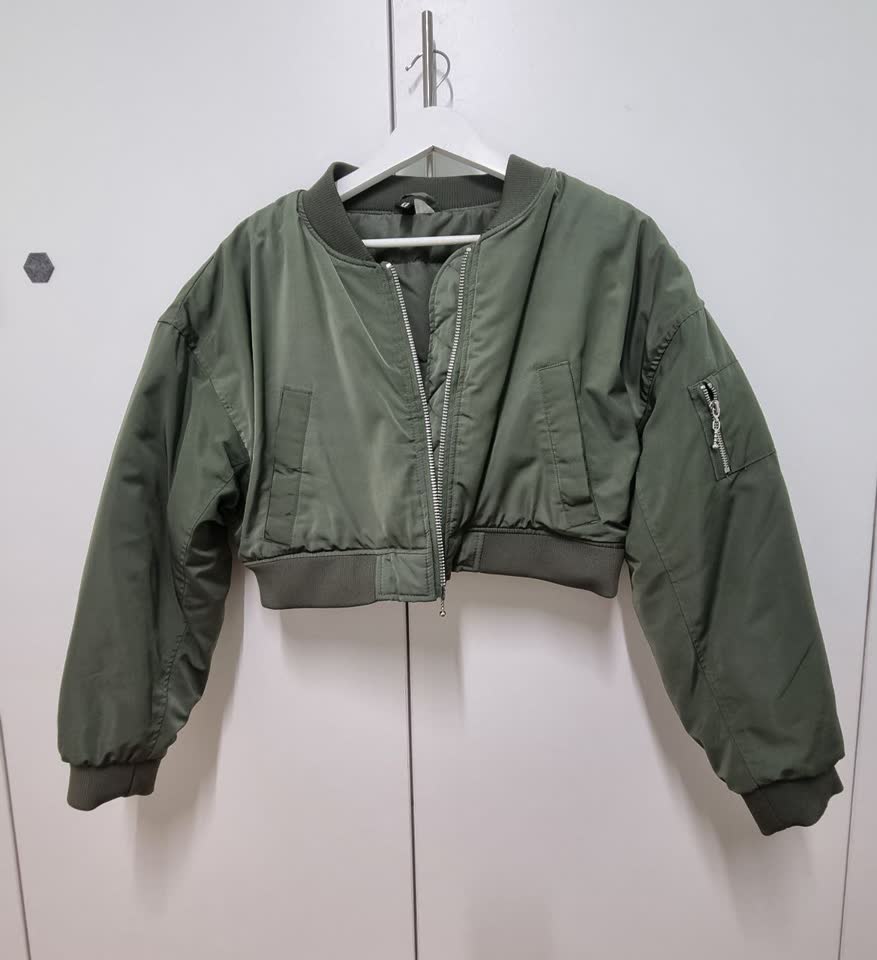 Бомбер H&M