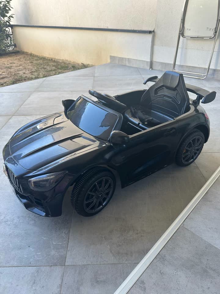 Dečiji električni Mercedes kabriolet