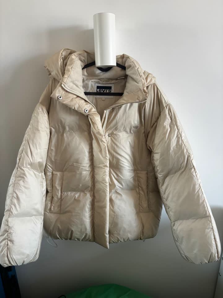 Levi’s jakna punjena perjem